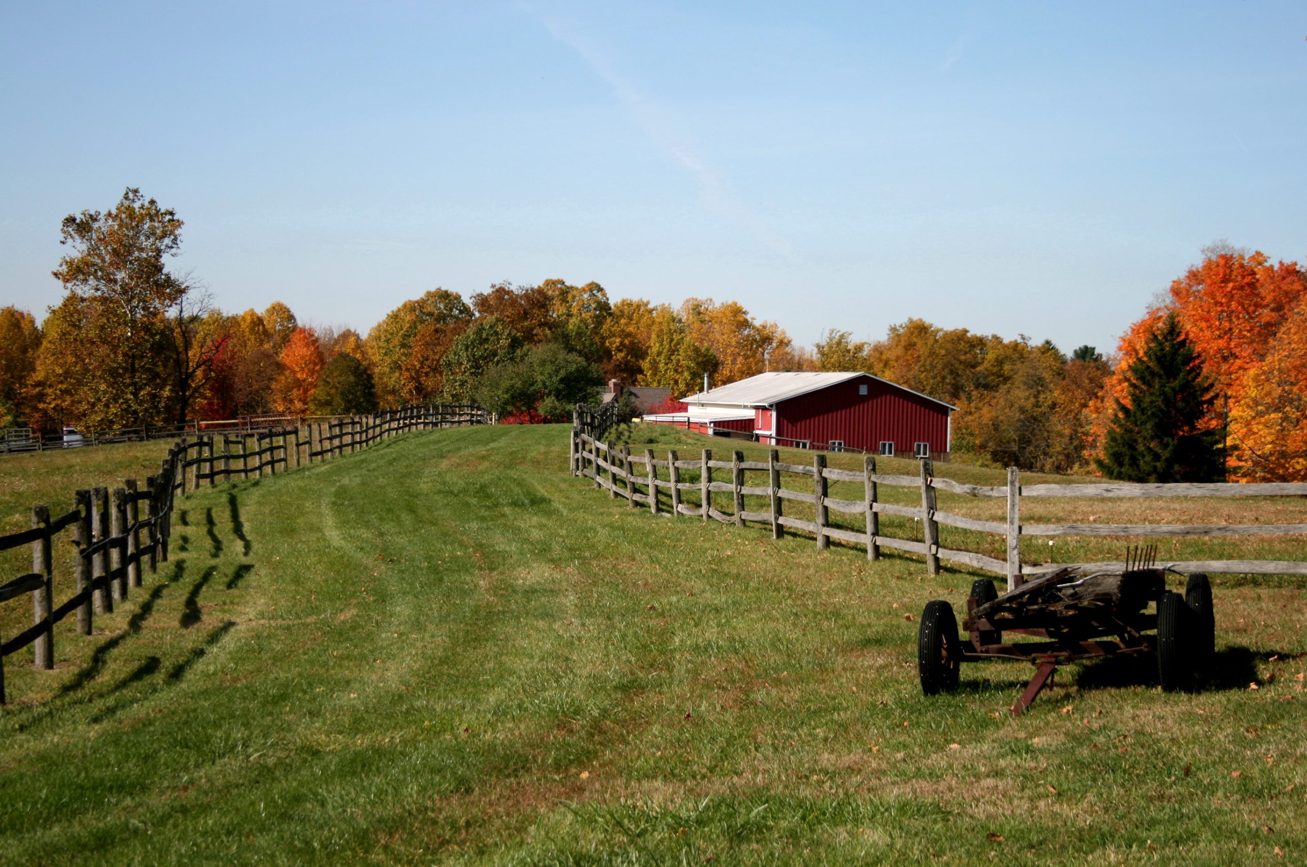 Rural home and countryside representing Lincoln County NC real estate